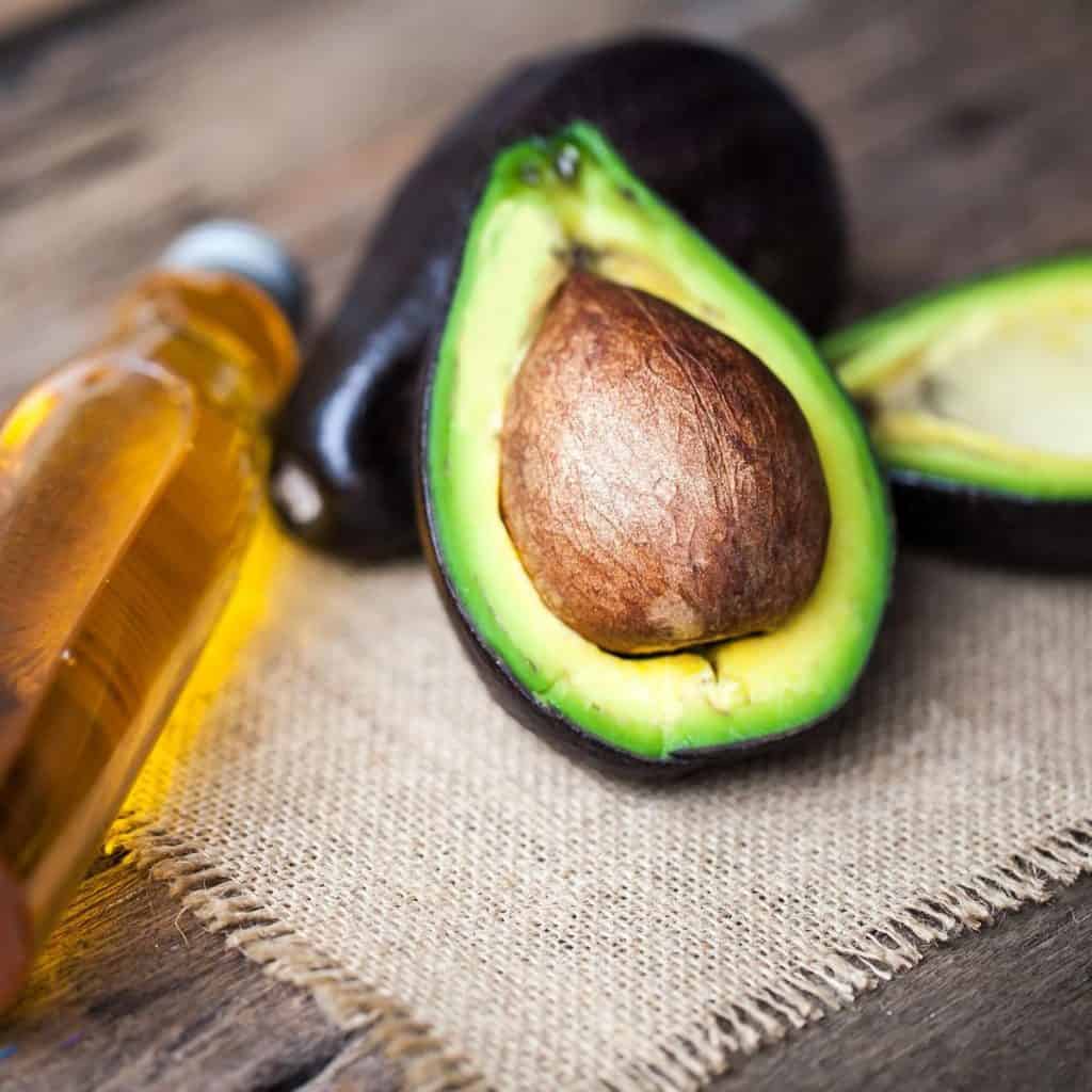 aceite de aguacate para el cabello