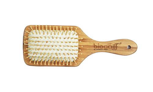 brosse en bois de bambou biocoiff'