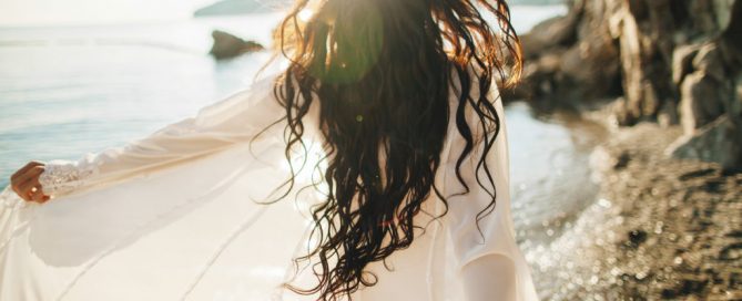 conseils pour ne pas abîmés ses cheveux en été