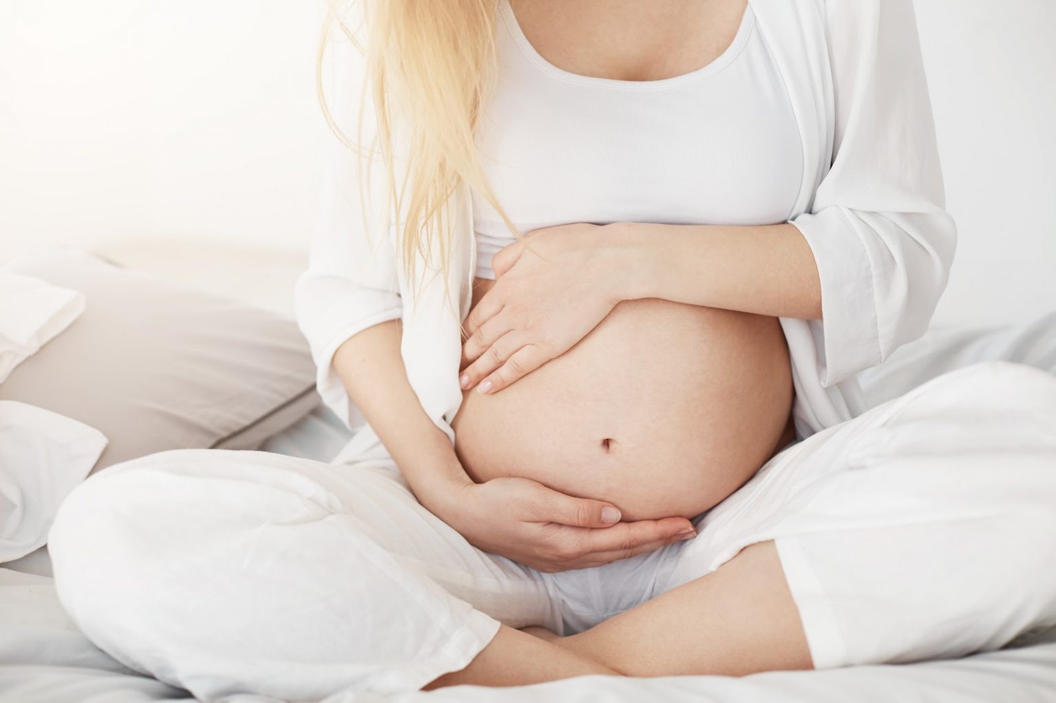 La femme enceinte et la teinture