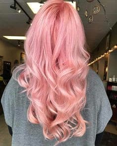 les-cheveux-roses-intense Couleur de cheveux roses