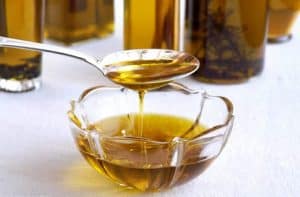bains-dhuile-pour-cheveux