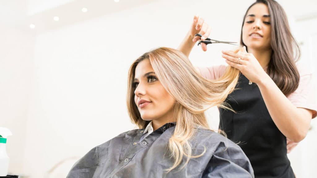 Zoom des dernières découvertes qui révolutionnent le soin des cheveux