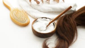 Ensemble de soins pour sauver la santé des cheveux