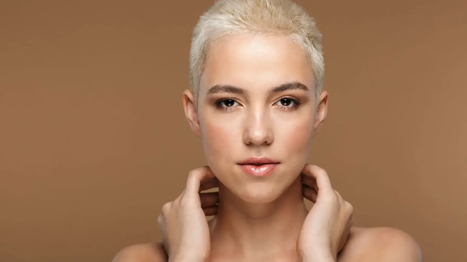 Coupes de cheveux qui rajeunissent par Biocoiff