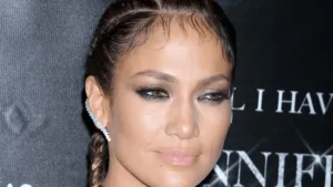 Baby hair sur Jennifer Lopez