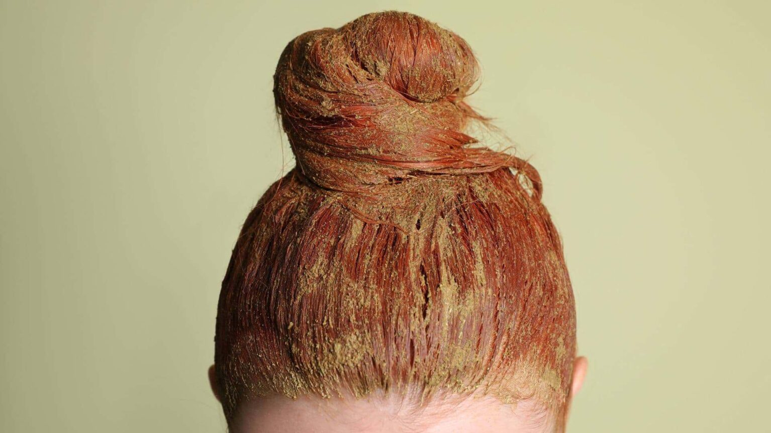 Coloration naturelle sur cheveux roux